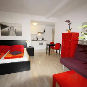 Hitrental Stauffacher Apartment